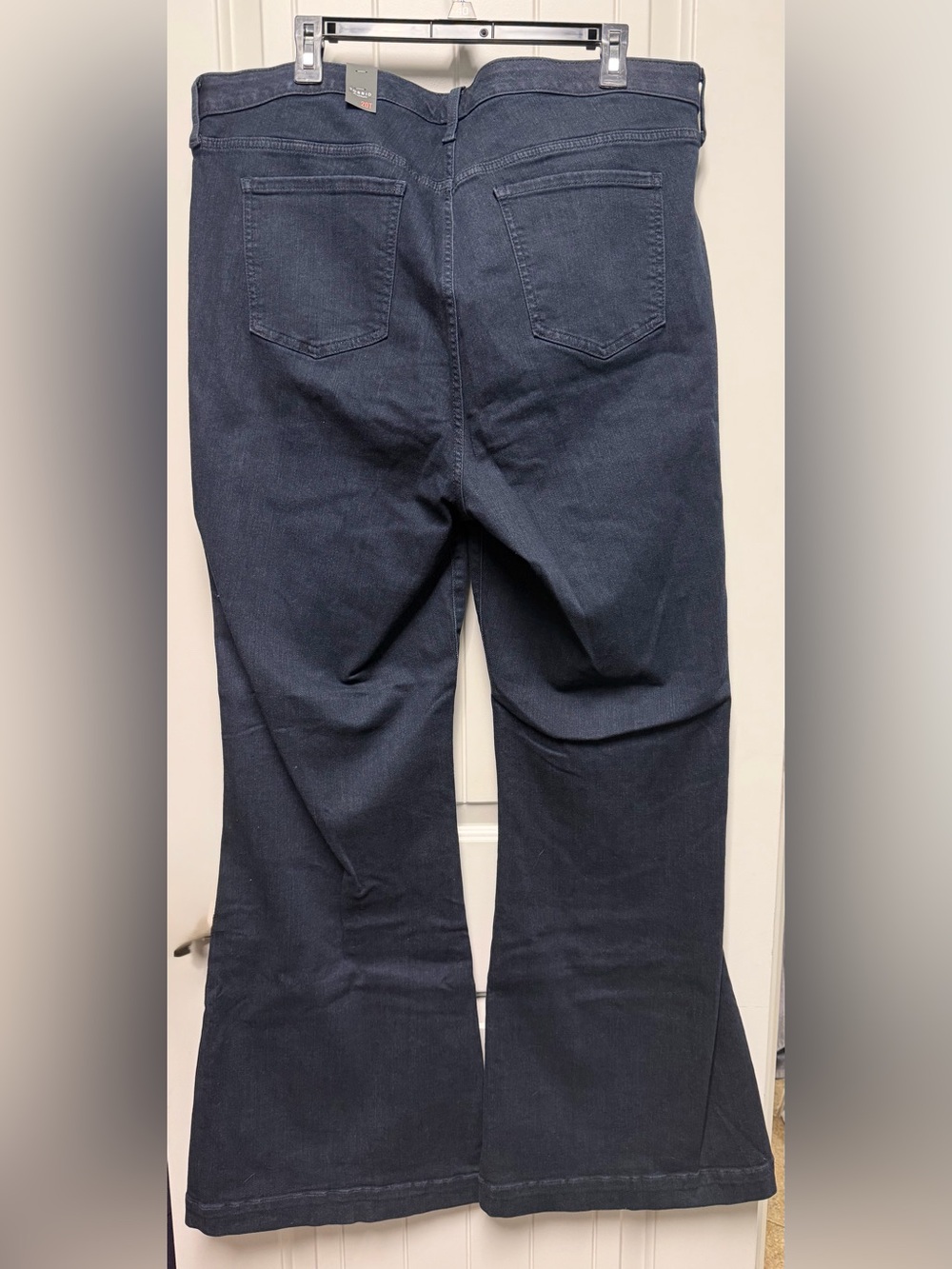 Torrid Bombshell Flare High Rise Jeans Dark Wash NWT